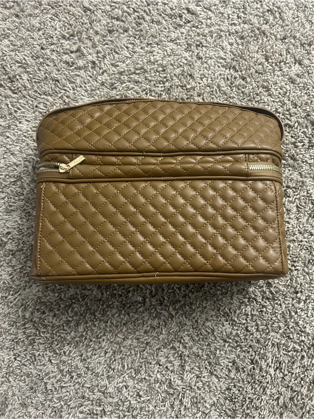 N/A quilted leather